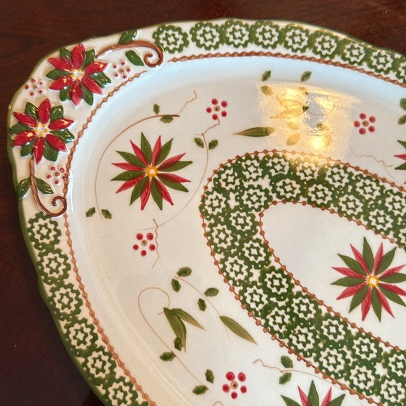 Temp-tations By Tara Old World Holiday Christmas Pointsettia Large Oval Platter - Picture 2 of 10